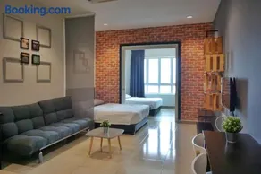 PM Octagon Ipoh Suites & Apartment 2 - Image 1