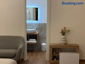 Monte Boutique ROOMS - Image 4