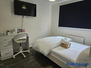 Jays-Rooms - Image 5