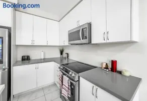 Modern Comfort in Clarington - Image 4