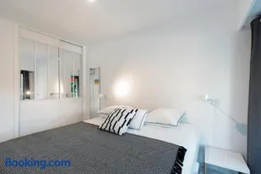 Appartement 2 pièces au calme proche Martinez avec parking privé - Image 4