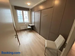 Edward Hopper Suite, Duinhof 3-9-7, spacious apartment near the beach with sunny balcony - Image 3