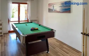 Nice Home In Starigrad - Image 2