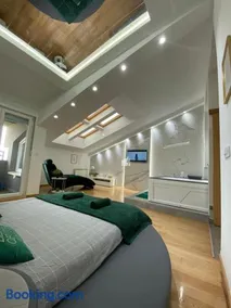 Hedonist-Kapije Lounge & Stay - Image 2