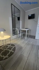 Via VOLTA 2025 Refresh 2 Bedroom Apartment - Image 2