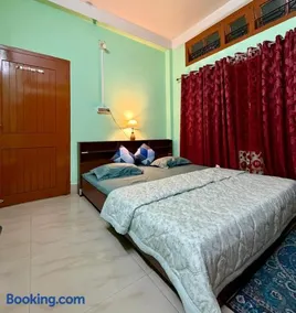 Monjaai - 1 Bedroom Escape with Private Balcony, AC, Wi-Fi and Terrace - Image 1