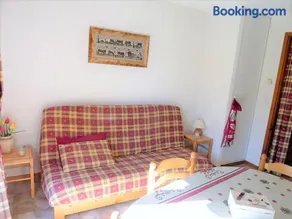 Appartement Le Biot, 2 pièces, 4 personnes - FR-1-573-68 - Image 4
