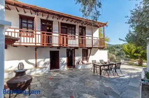 Aletri Pool Cottage - Image 4