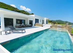Villa prestige au bord de l'eau- Pietracorbara - Image 1