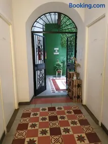 Patio de Arance - Image 1