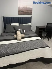 Cozy Basement Near Airport YYC - Image 2