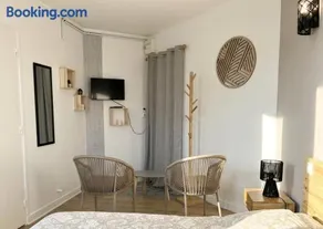 Le Minimaliste Chic - Image 5