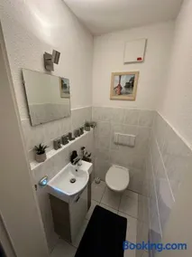 FHV01 - Ferienwohnung 100m² 6 Personen Garten und Terrasse 2x WC - Image 4