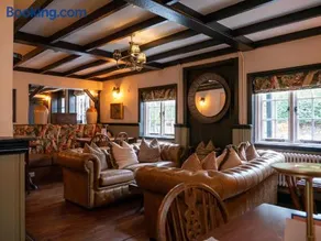 The Chestnut Horse - Image 2