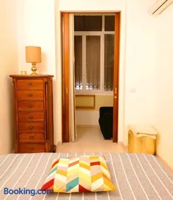 PLAN SEA Guest House - Image 1