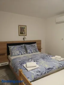 Meje Apartments - Image 2