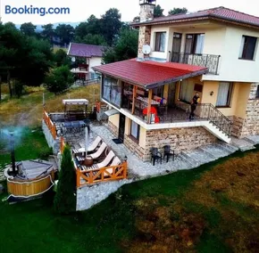 Divna Forest & Lake House - Image 3