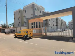 Morada Aconchegante com 2 quartos and Sofá Cama - Image 2