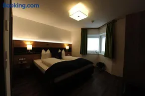 Apart Salner - Image 3