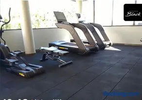 EXCLUSIVO! 2 dormitorios, 4 camas, de 1 a 6 huéspedes con terraza directo a la alberca y otra alberca azotea WIFI , GYM , SAUNA, ELEVADOR Y MAS!!! - Image 1