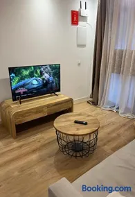 Apartamento acogedor frente a Plaza del Cedro - Image 2