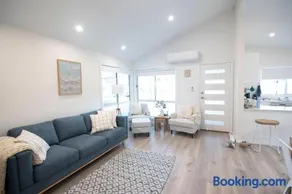 The Basin Nest, a peaceful home at St Georges Basin - Image 2