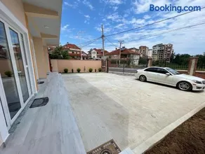 Ledio guest house - Image 1