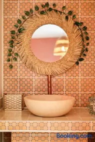 Suite Marrakech avec jacuzzi privatif Love Room romantique proche Toulouse - Image 4
