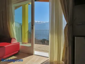 Loft Diva Lake view by Gardadomusmea - Image 2