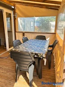 Mobilhome 3 Chambres Camping les Rives de Condrieu - Image 4