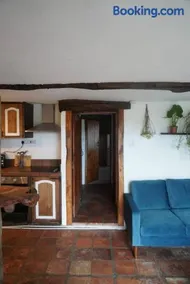 Dairy Cottage - Image 3