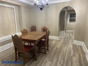 Best Deal-8 beds- Perfect for large Team - Image 1