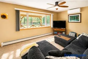 Fenced-in Pet-Friendly Private Wooded Escape - Image 1