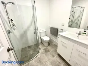 Bunbury Glen Iris Retreat D - Image 2