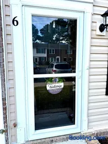 Luxury Townhome Greenville, NC Near ECU Campus - Image 2