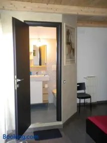Trionfale Rooms - Image 3