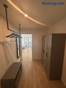 Munich Central Apartment - 3Min to Oktoberfest - Image 3