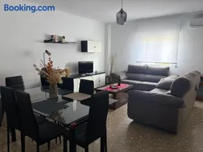 Apartamentos "Un Rico Domingo", Parking solo planta baja - Image 1