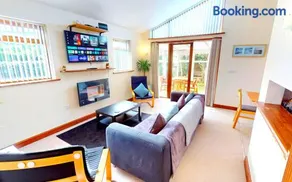 CROYDE DUNE LODGE 3 Bedrooms - Image 5