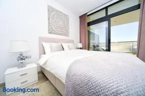 Benidorm Sunset Cliffs - Image 2