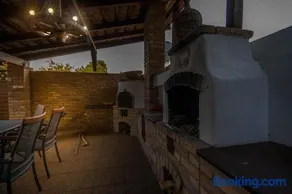Lubi Lodge - Image 2