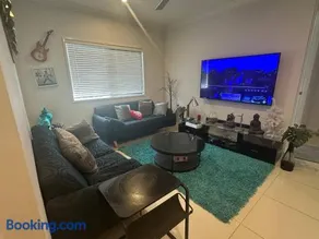 Our Little world in Caloundra - Image 1