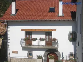 Casa rural Ornat Etxea - Image 1