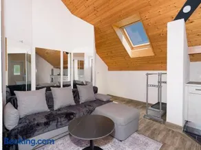 Central Apartment near Bern Parking & Balcony - Image 1