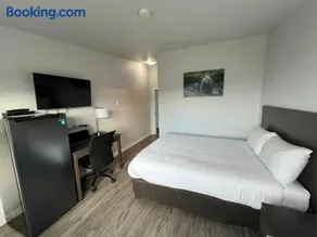 Dalewood Inn - Image 3