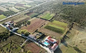 Holiday House San Mario - Pets Friendly Rural Home - Image 3