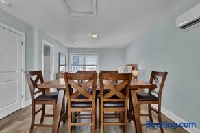 Coastal Calm by Sea Scape Properties - Image 1