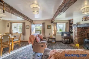 Drawell Cottage - Situated on a working farm - Image 3