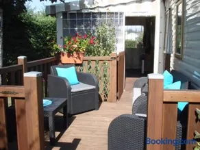 Les Charmettes Holiday Home - Image 2