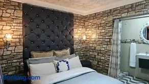RJs Guesthouse - Image 3